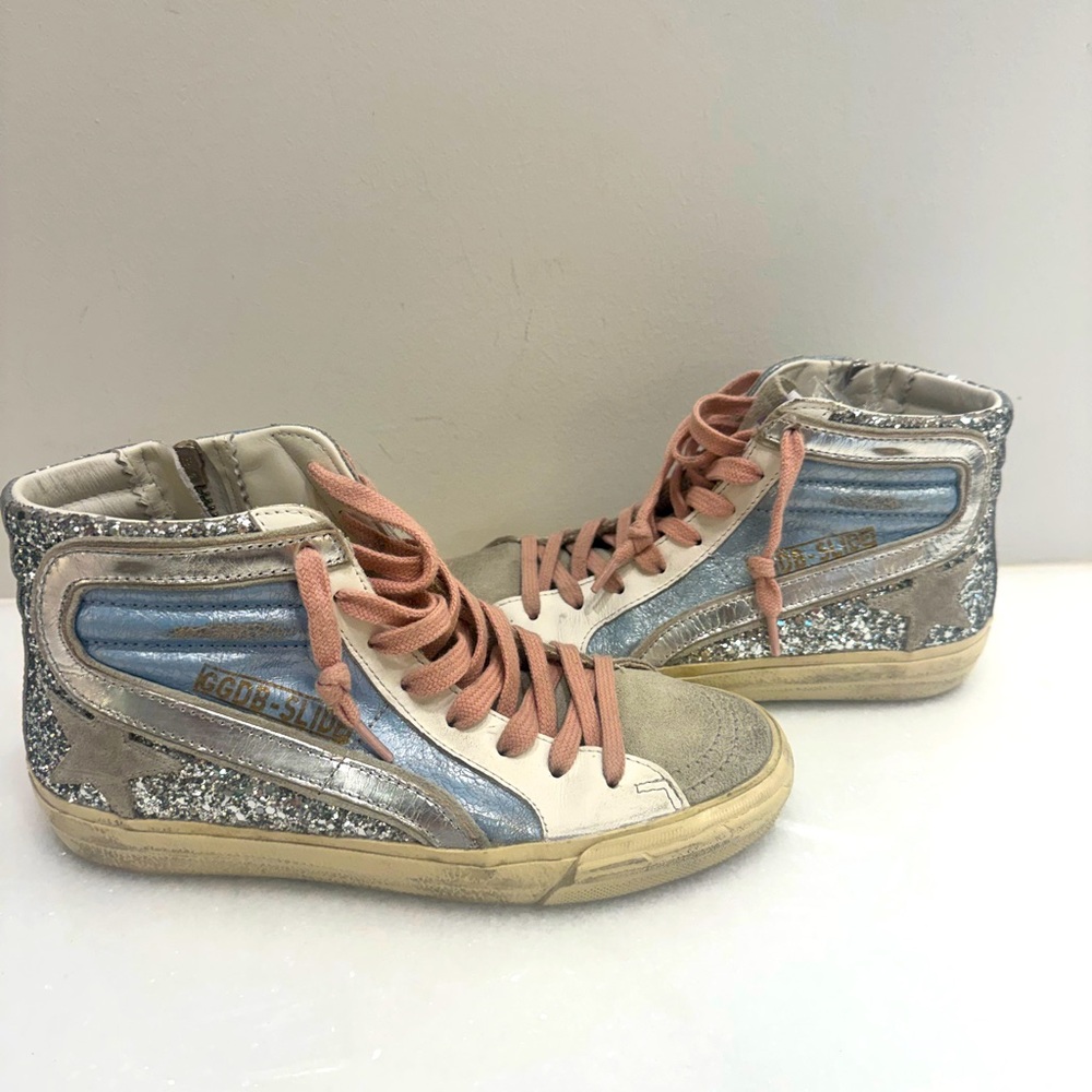 Golden Goose Mid Rise sequin. Worn 1-2 times. Comes with dust cover for shoes.